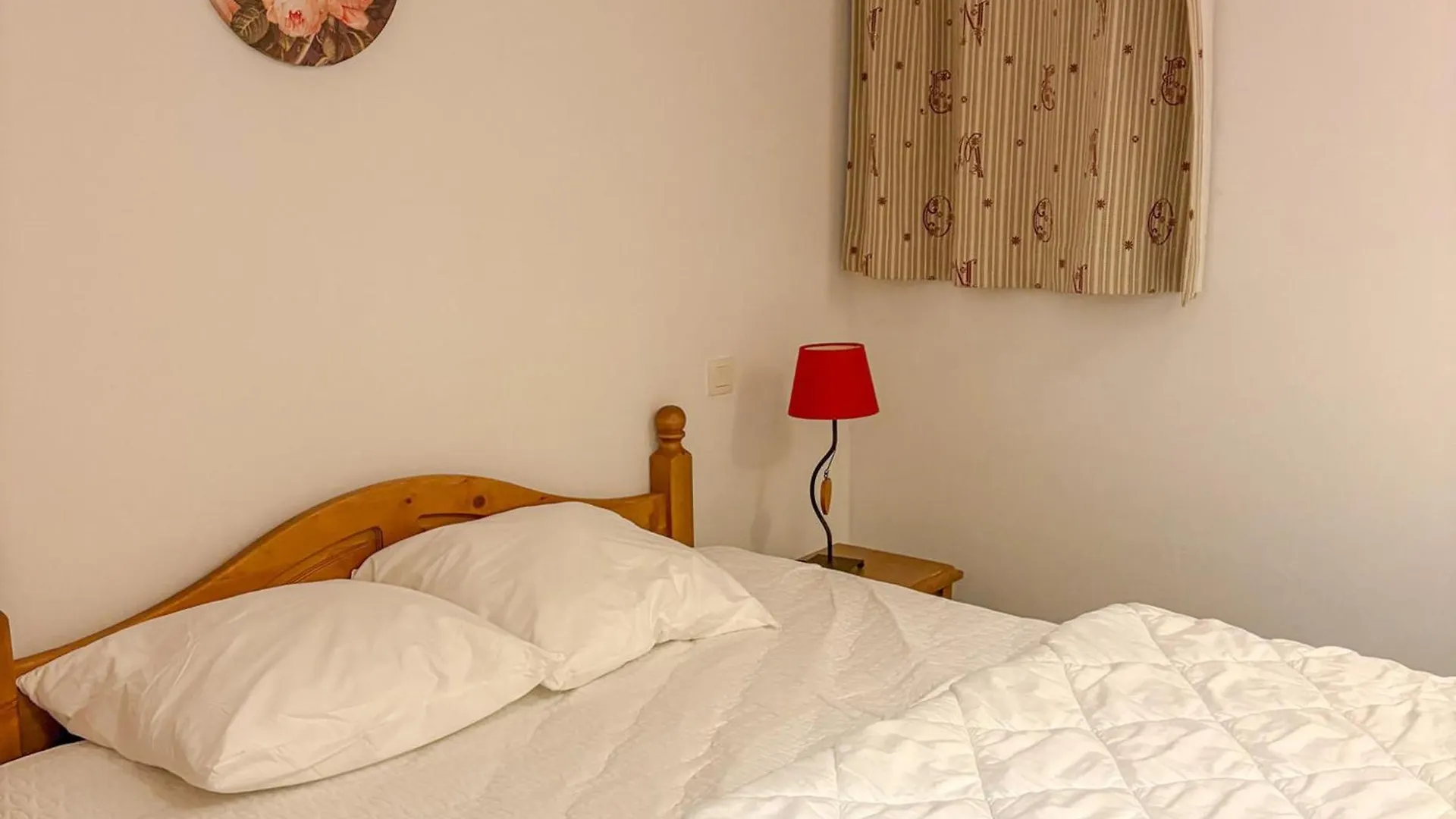 Apartment Notre-Dame-De-Bellecombe: Confort Pour 6 Personnes, 2 Chambres, Equipements Modernes - Fr-1-807-69